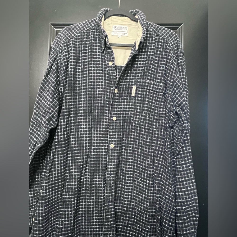 Columbia Men's Black and White Checkered Shirt